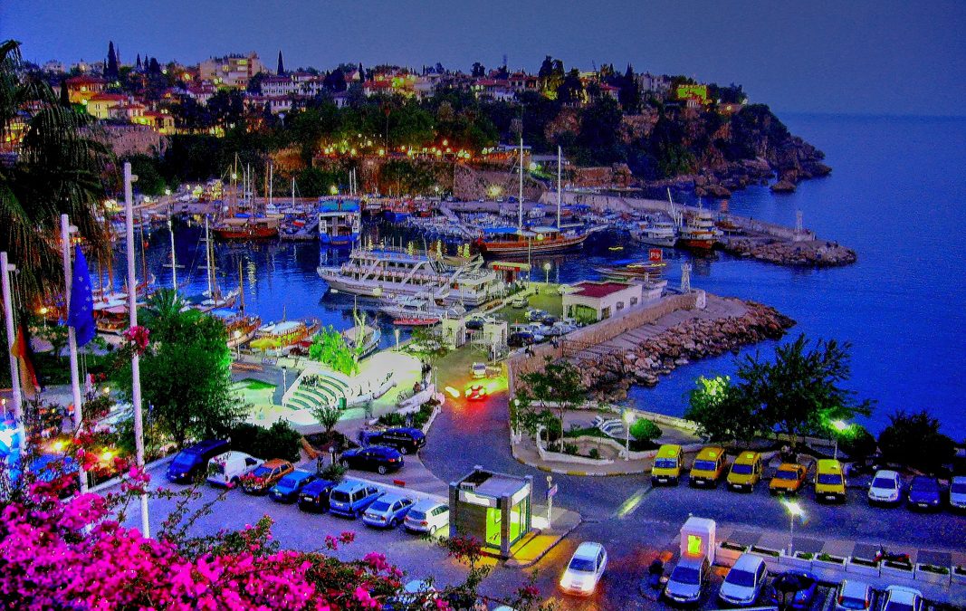 Pushime në Antalya